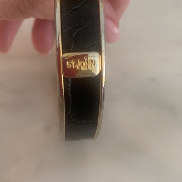 St. John bracelet - Picture 2 of 4